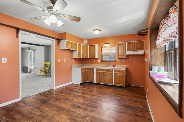 1592 Oakwood Drive, Gladwin, MI 48624
