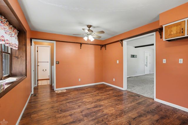 1592 Oakwood Drive, Gladwin, MI 48624