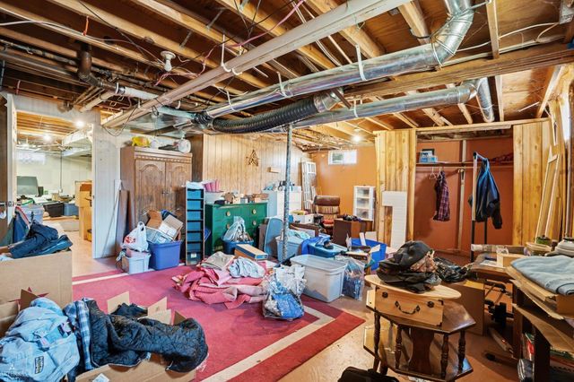 1592 Oakwood Drive, Gladwin, MI 48624