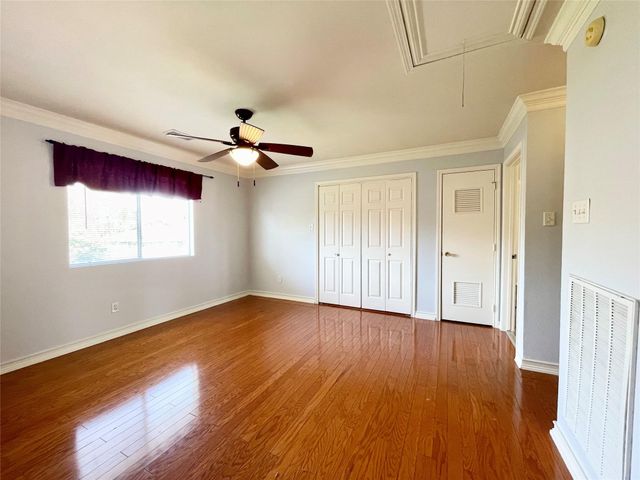 12811 Smokey Pass Circle, Houston, TX 77038