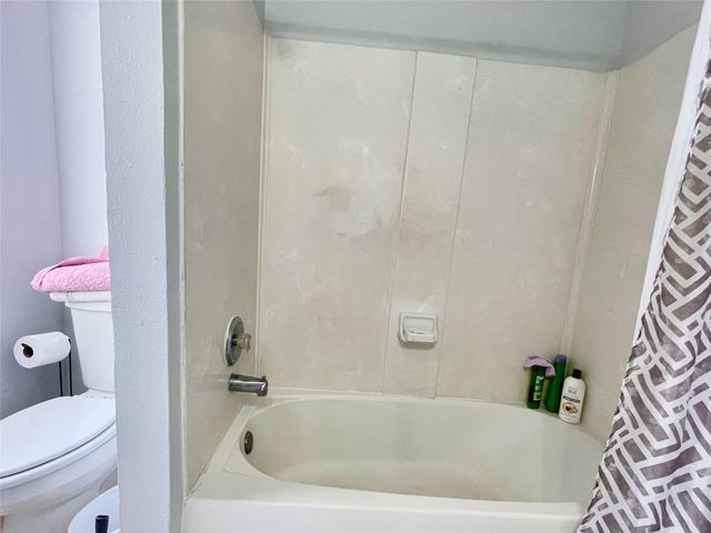 12811 Smokey Pass Circle, Houston, TX 77038