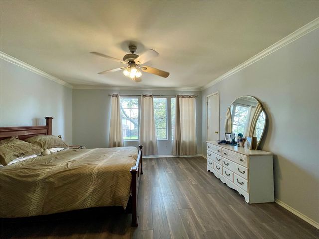 12811 Smokey Pass Circle, Houston, TX 77038