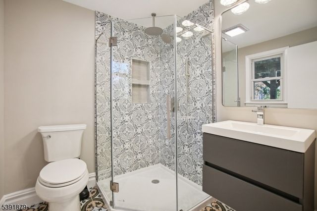 223 Chaucer Dr, Berkeley Heights Twp., NJ 07922