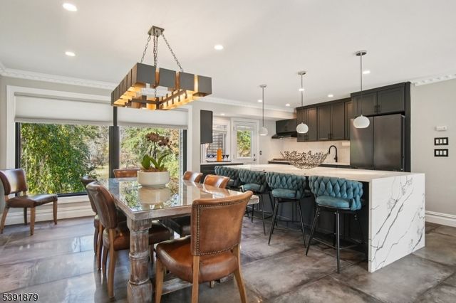 223 Chaucer Dr, Berkeley Heights Twp., NJ 07922