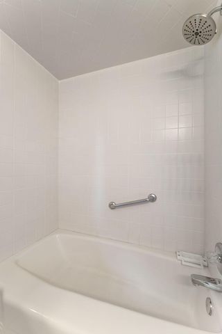 236 Grace Court, Crown Point, IN 46307