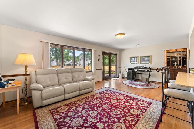236 Grace Court, Crown Point, IN 46307