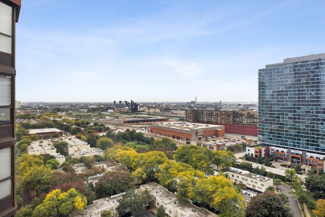 901 S Plymouth Court 1905, Chicago, IL 60605