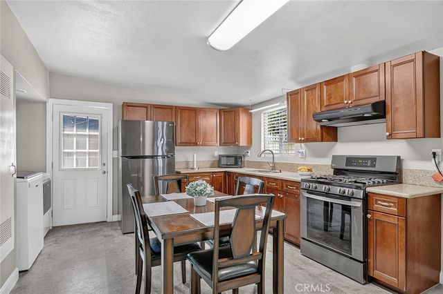 226 N Hambledon Avenue, La Puente, CA 91744