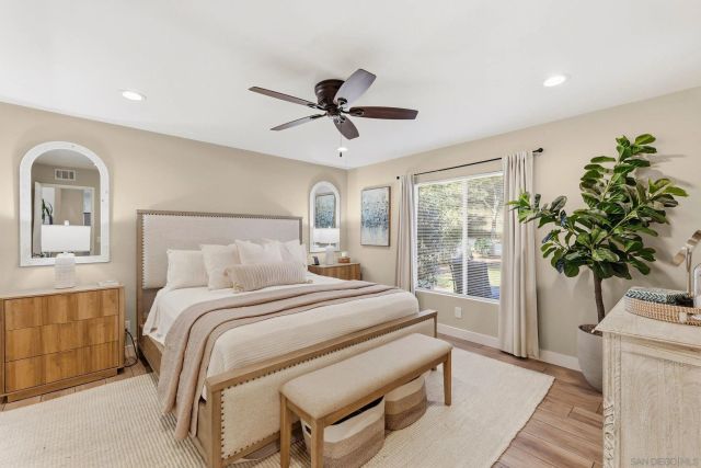 15464 Nawa Ct, San Diego, CA 92129