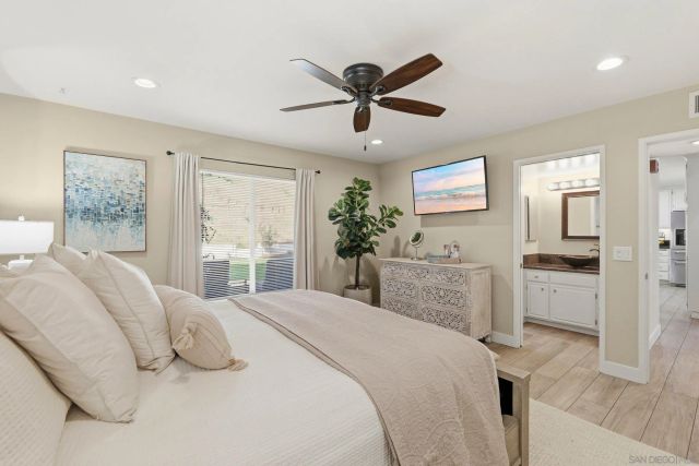 15464 Nawa Ct, San Diego, CA 92129