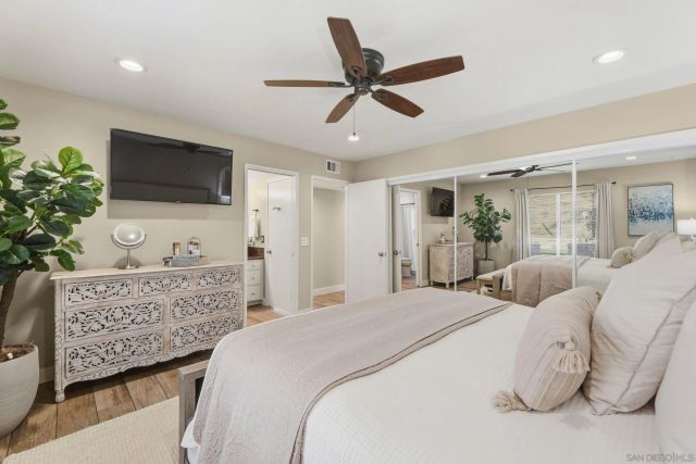 15464 Nawa Ct, San Diego, CA 92129