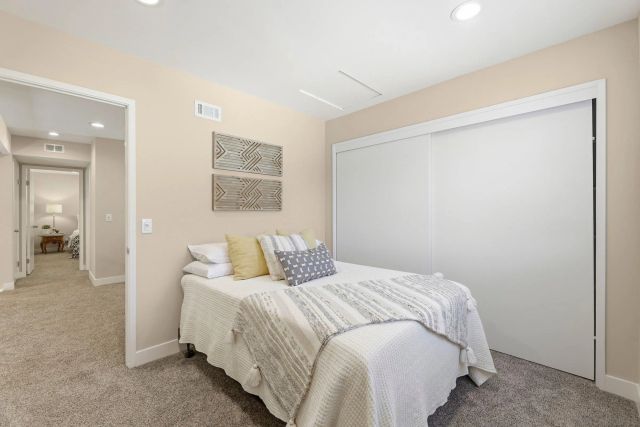 15464 Nawa Ct, San Diego, CA 92129