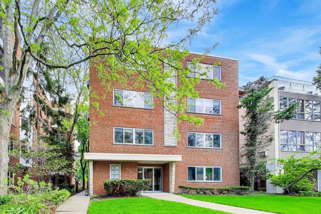 2722 Central Street 4S, Evanston, IL 60201