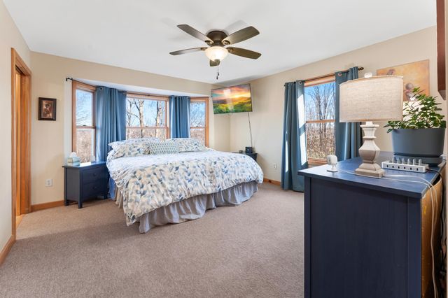 2828 W River Road, Mora, MN 55051