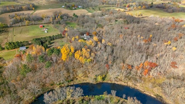 2828 W River Road, Mora, MN 55051