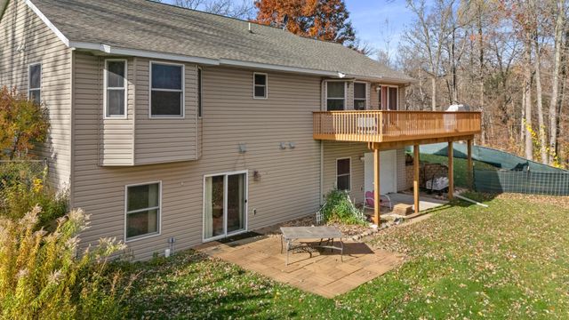 2828 W River Road, Mora, MN 55051