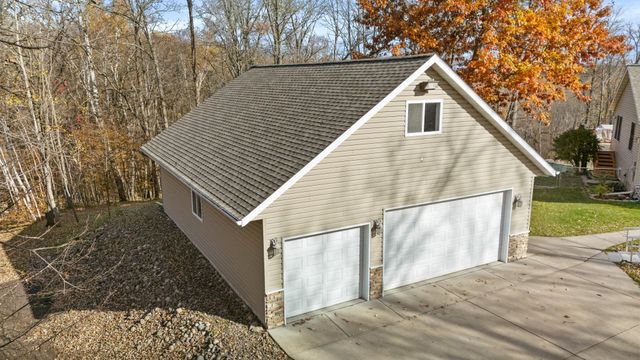 2828 W River Road, Mora, MN 55051