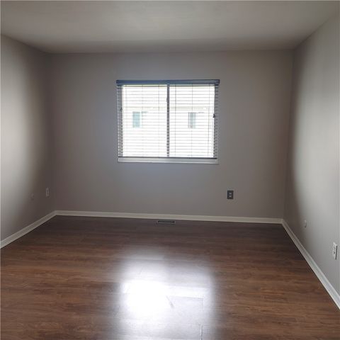 2225 Coach Drive F, Kettering, OH 45440