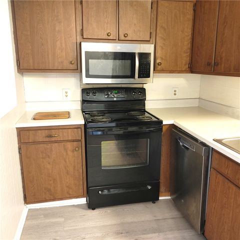 2225 Coach Drive F, Kettering, OH 45440