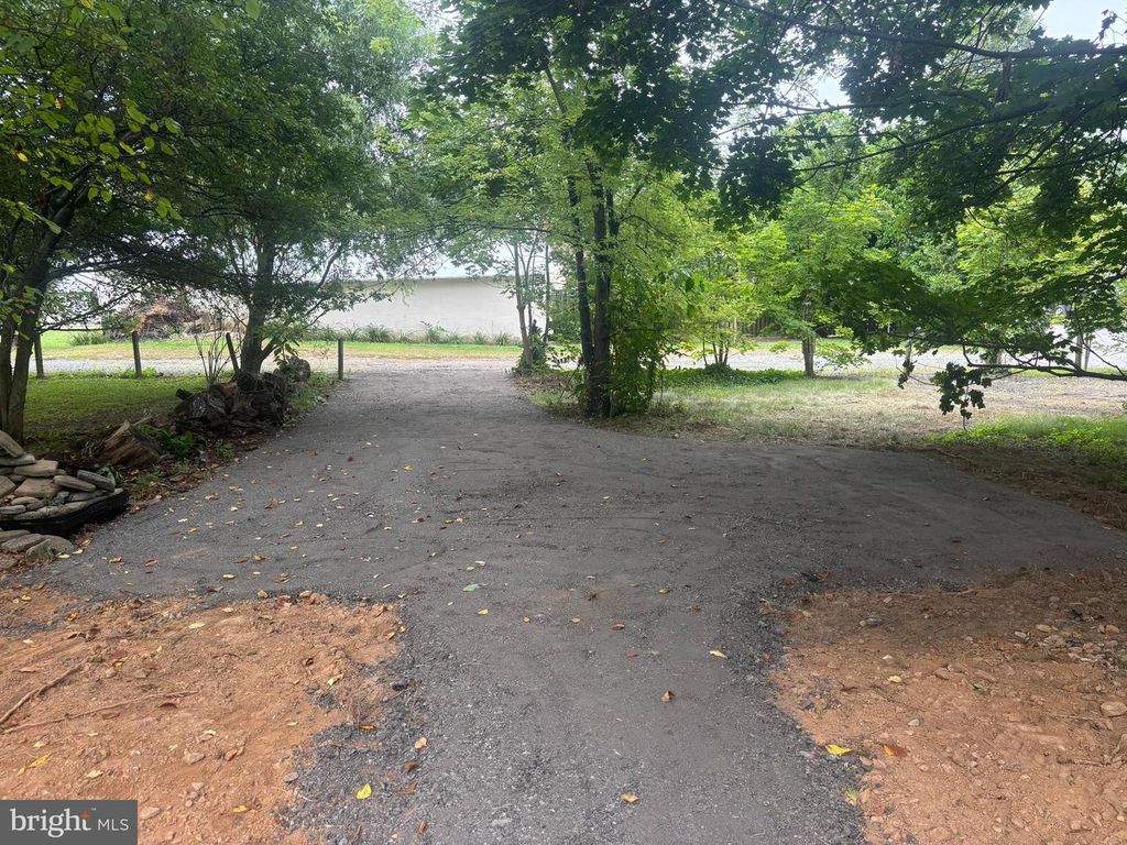 16014 CARNIVAL AVE, Upperco, MD 21155