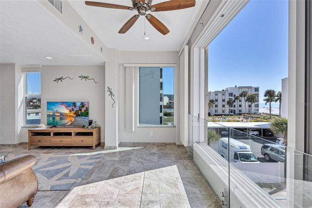 6140 MIDNIGHT PASS ROAD 101, Sarasota, FL 34242