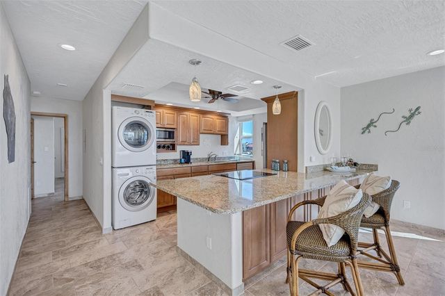 6140 MIDNIGHT PASS ROAD 101, Sarasota, FL 34242