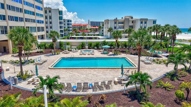 6140 MIDNIGHT PASS ROAD 101, Sarasota, FL 34242