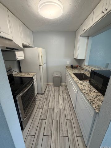 4949 Hamilton Wolfe Rd Apt 4204, San Antonio, TX 78229