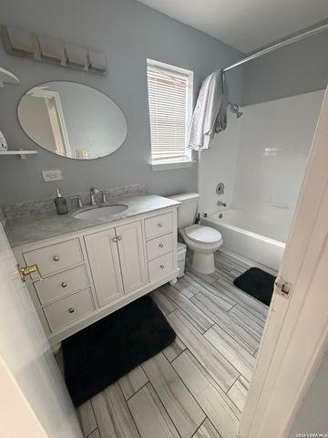 4949 Hamilton Wolfe Rd Apt 4204, San Antonio, TX 78229