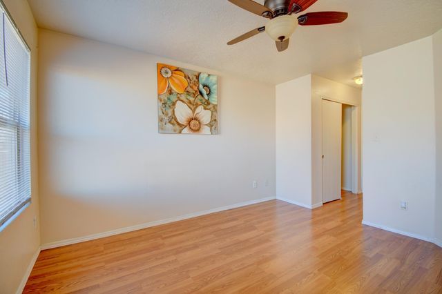 1705 Violetas Road NW, Albuquerque, NM 87104