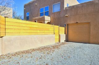 1705 Violetas Road NW, Albuquerque, NM 87104