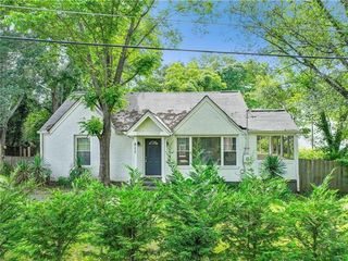 511 Ashburton Avenue, Decatur, GA 30032