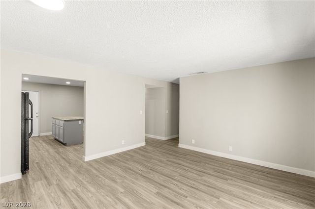 4364 Calimesa Street, Las Vegas, NV 89115