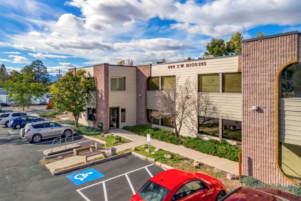 690 SW Higgins Avenue E&F, Missoula, MT 59803