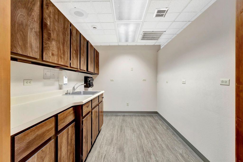 690 SW Higgins Avenue E&F, Missoula, MT 59803 photo 13