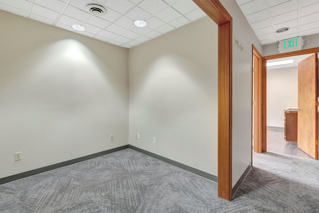 690 SW Higgins Avenue E&F, Missoula, MT 59803 photo 19