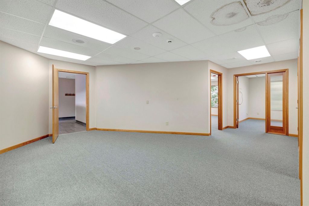 690 SW Higgins Avenue E&F, Missoula, MT 59803 photo 22