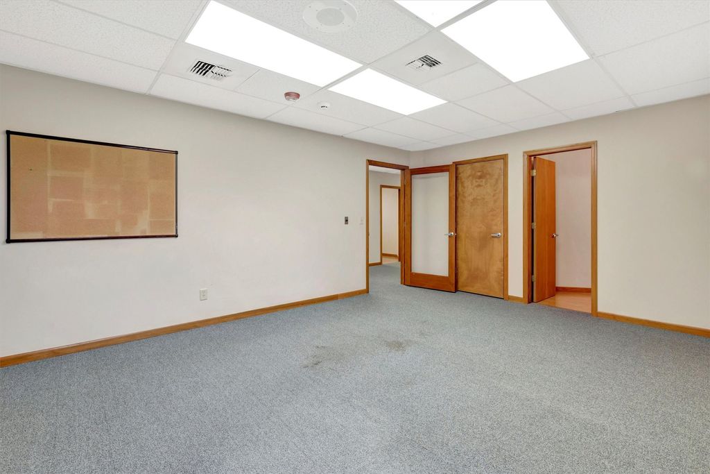 690 SW Higgins Avenue E&F, Missoula, MT 59803 photo 29