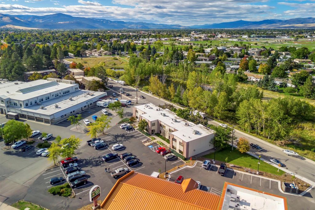 690 SW Higgins Avenue E&F, Missoula, MT 59803 photo 38