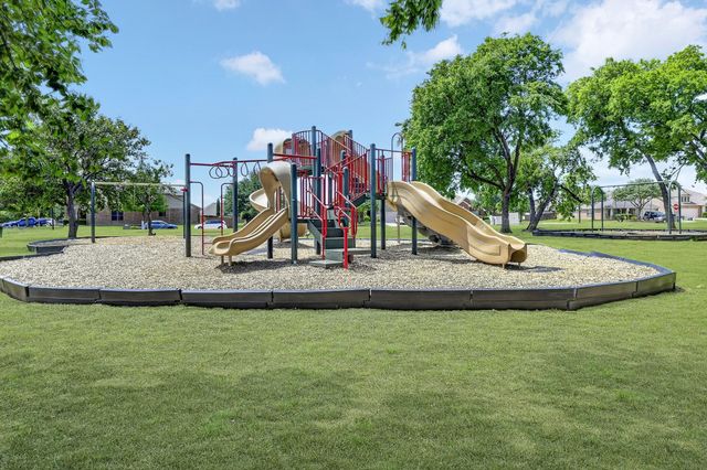 3013 Manuel Creek Drive, Little Elm, TX 75068
