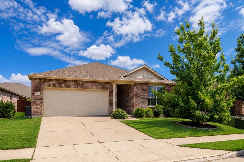 3013 Manuel Creek Drive, Little Elm, TX 75068