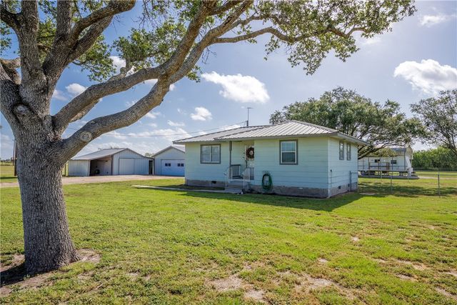630 S County Road 305, Orange Grove, TX 78372