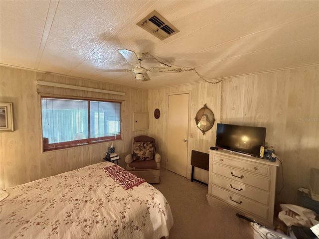 8164 HIGHPOINT BOULEVARD, Brooksville, FL 34613