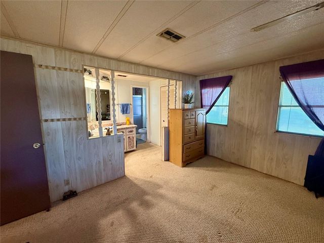 8164 HIGHPOINT BOULEVARD, Brooksville, FL 34613