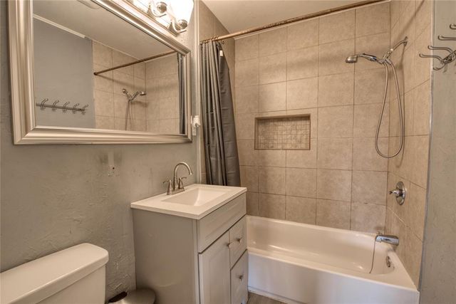 3021 NW 67th Street, Oklahoma City, OK 73116