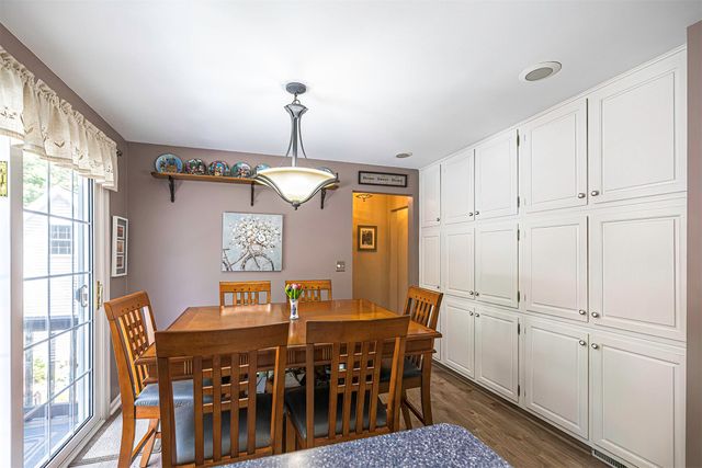 326 W ARLINGTON Road, Erie, PA 16509