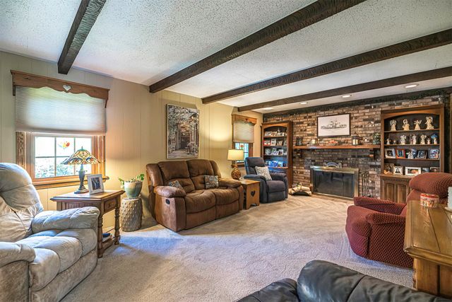 326 W ARLINGTON Road, Erie, PA 16509