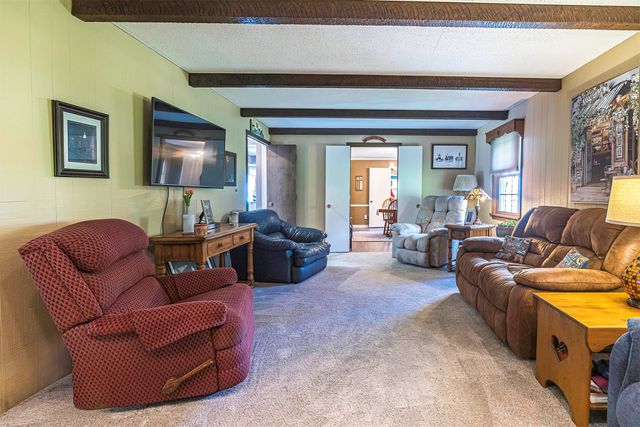326 W ARLINGTON Road, Erie, PA 16509