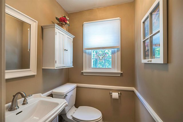 326 W ARLINGTON Road, Erie, PA 16509