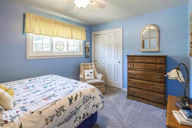326 W ARLINGTON Road, Erie, PA 16509